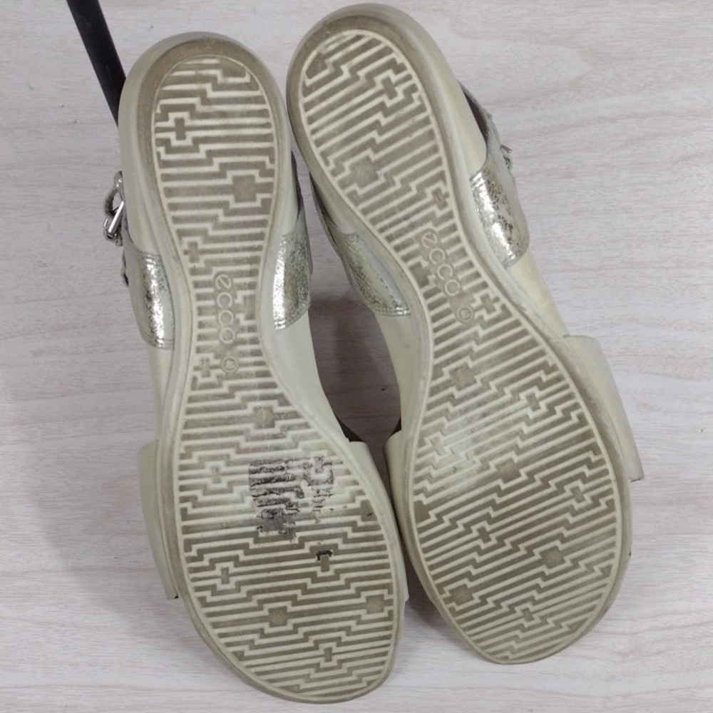 Ecco Gray and Silver Wedge Sandals with Ankle Strap Size 9.5 - Picture 7 of 8